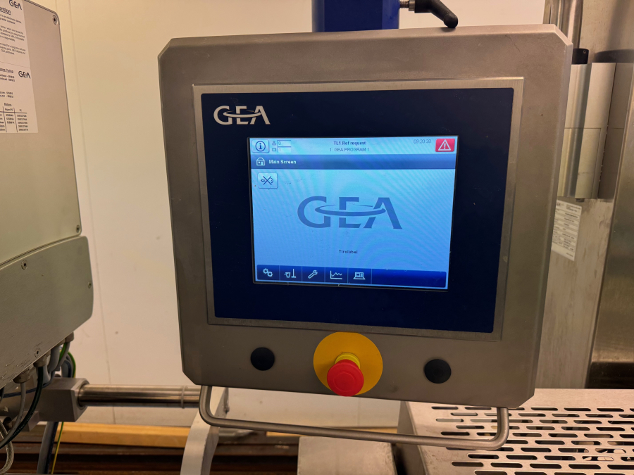 6111 GEA Thermoformer PowerPak ST420 year 2019 with printer. 