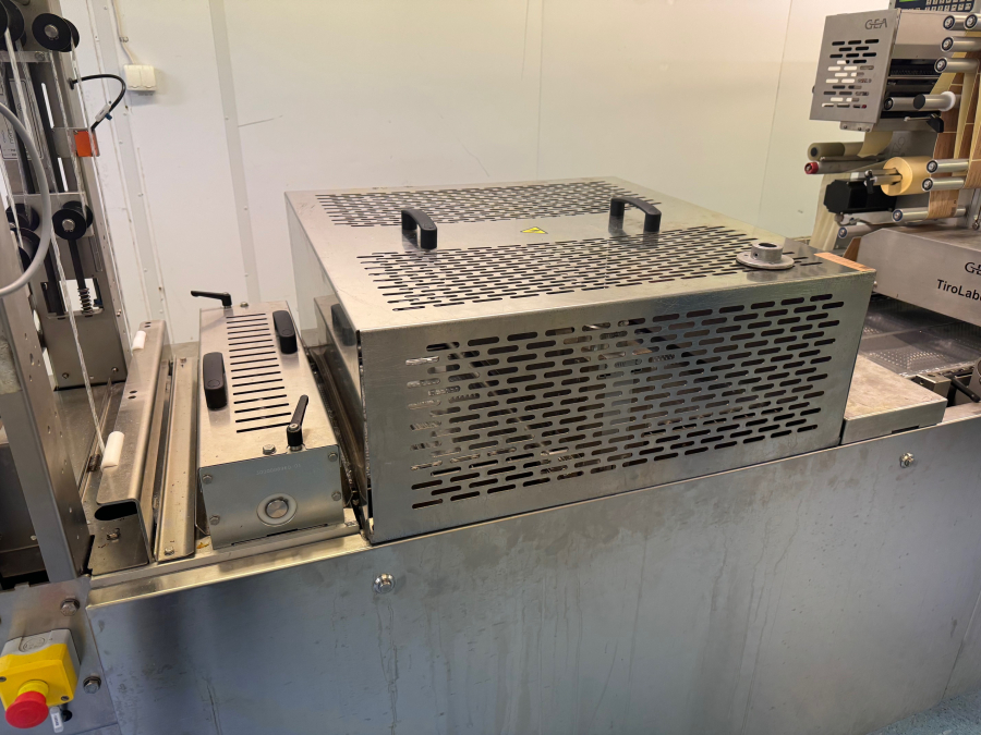 6111 GEA Thermoformer PowerPak ST420 year 2019 with printer. 