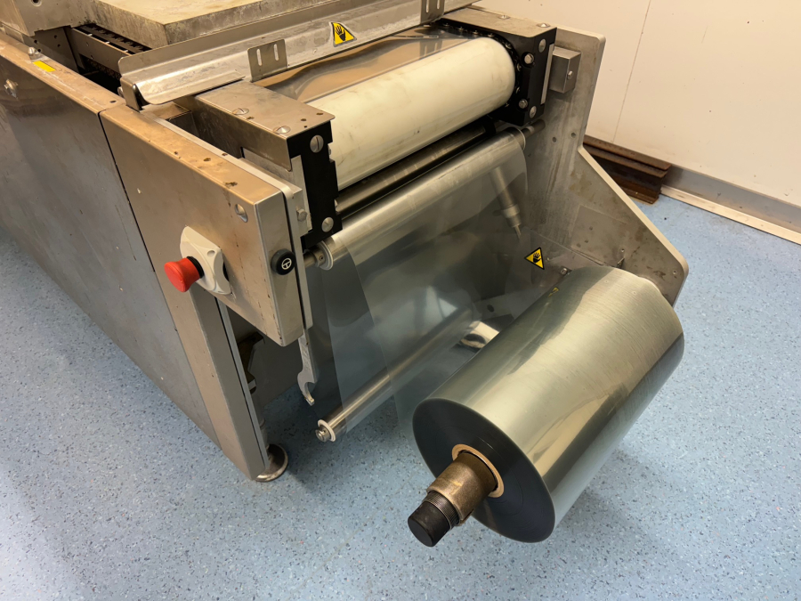 6111 GEA Thermoformer PowerPak ST420 year 2019 with printer. 