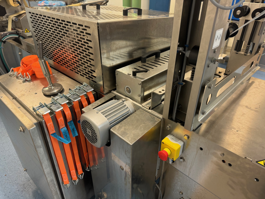 6111 GEA Thermoformer PowerPak ST420 year 2019 with printer. 