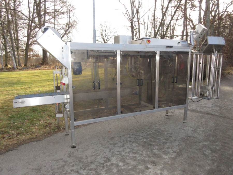 6116 Gillenkirch 2100 E horizontal packing machine
