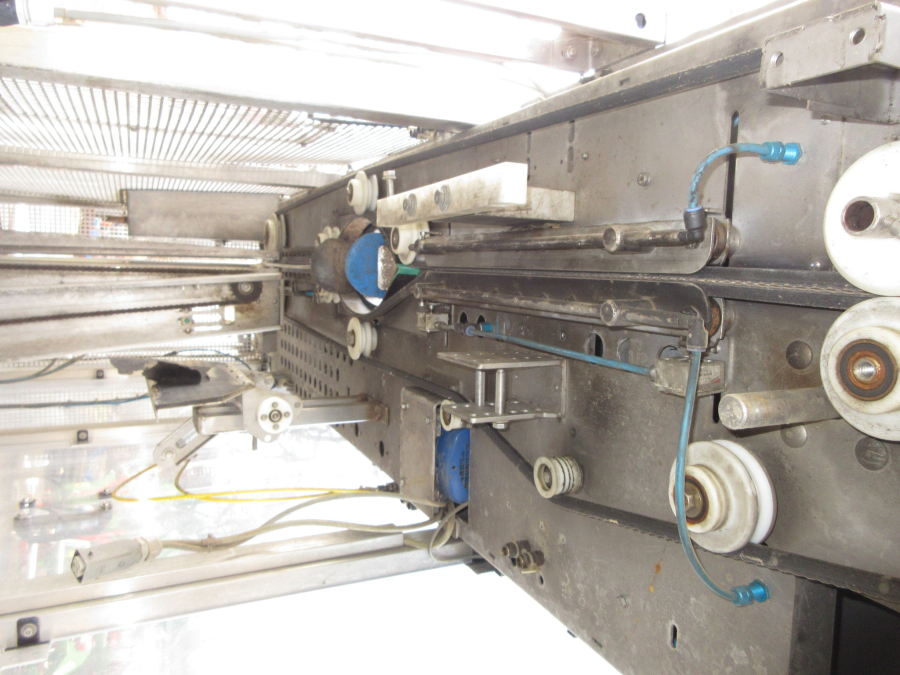 6116 Gillenkirch 2100 E horizontal packing machine