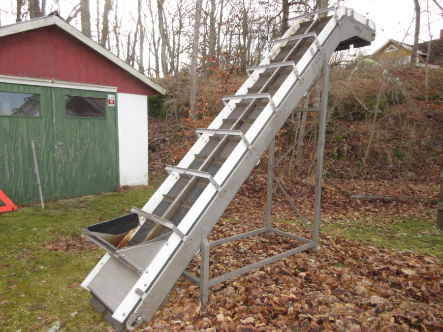6135 VPL elevator 3700+700x550 mm Edelstahl
