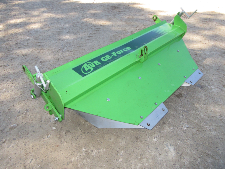 6142 AVR Dammformer GE-Force