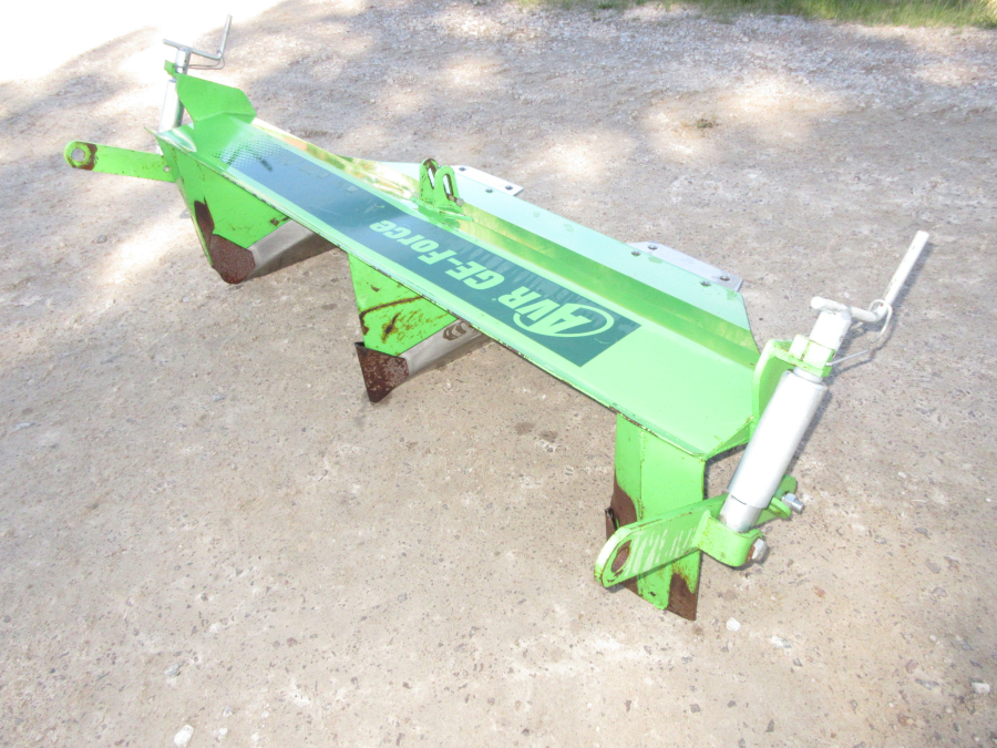 6142 AVR Dammformer GE-Force