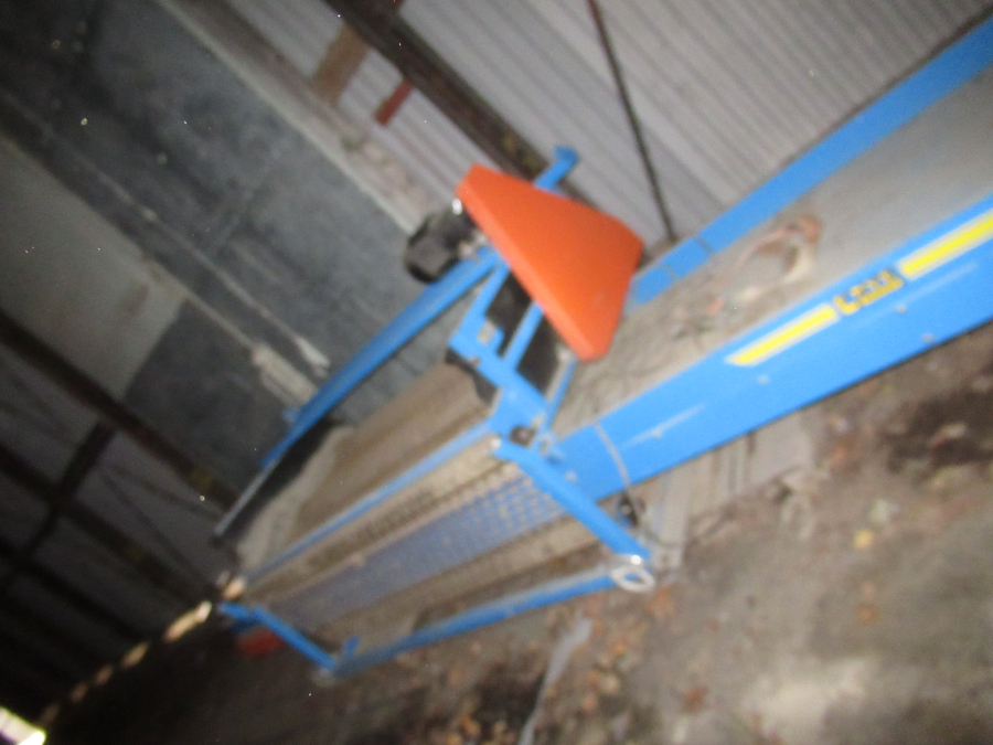 6160 Emve receiving hopper RH2000 