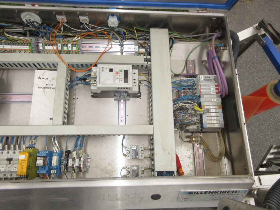 6173 Gillenkirch 7300 E-K Verpackungsmaschine