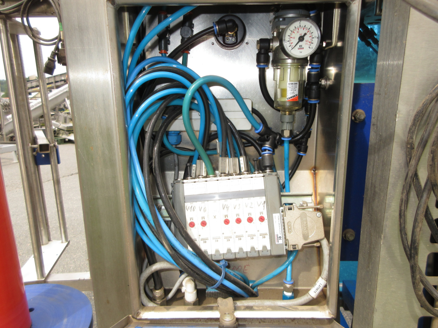 6173 Gillenkirch 7300 E-K Verpackungsmaschine