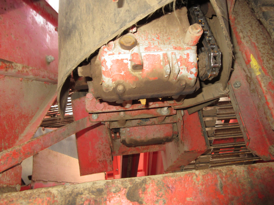 6178 Kverneland Underhaug 2100 potatisupptagare