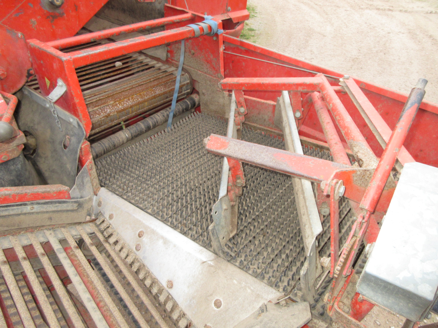 6178 Kverneland Underhaug 2100 potatisupptagare