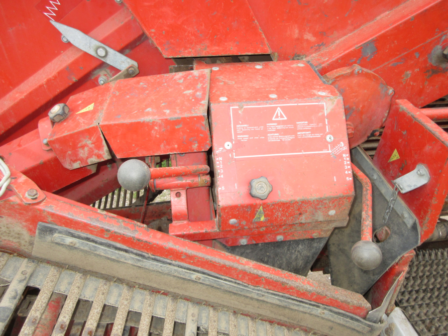 6178 Kverneland Underhaug 2100 potatisupptagare