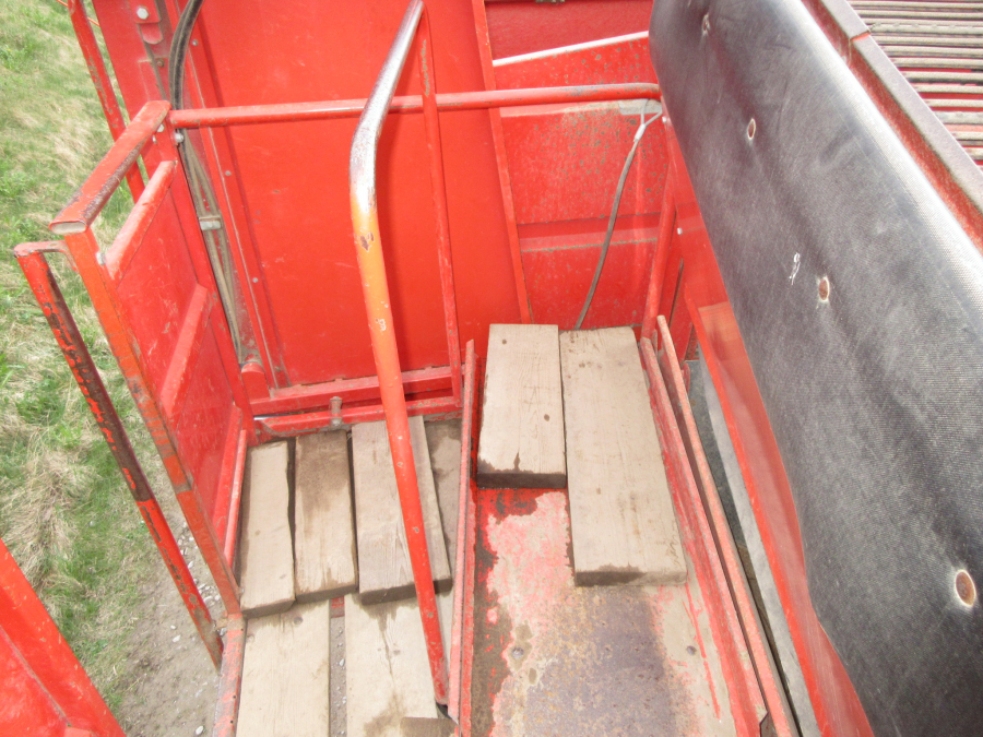 6178 Kverneland Underhaug 2100 potatisupptagare