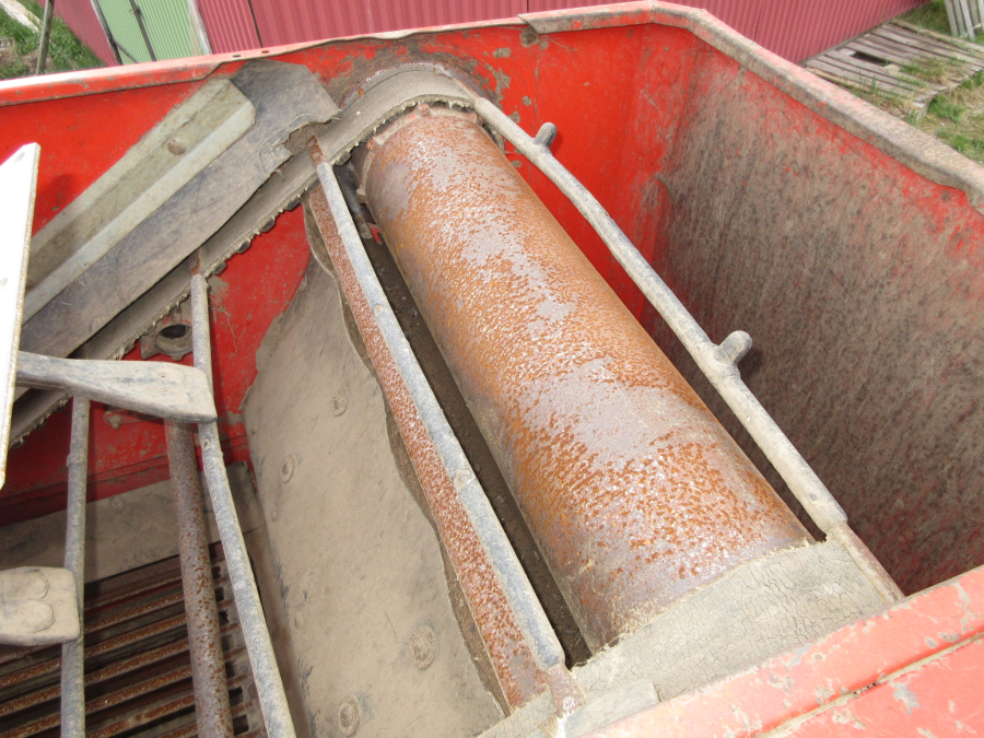 6178 Kverneland Underhaug 2100 potatisupptagare