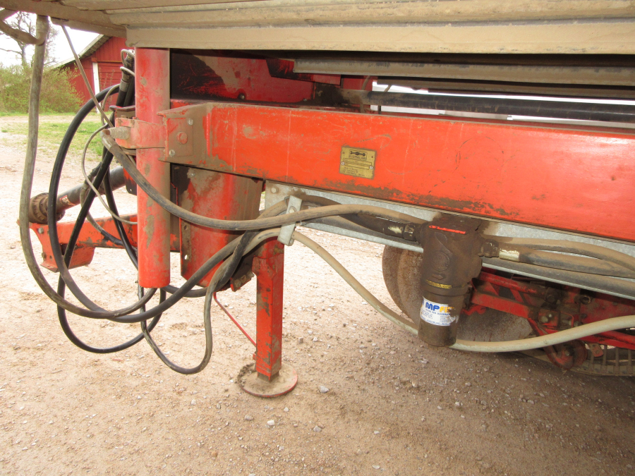 6178 Kverneland Underhaug 2100 potatisupptagare