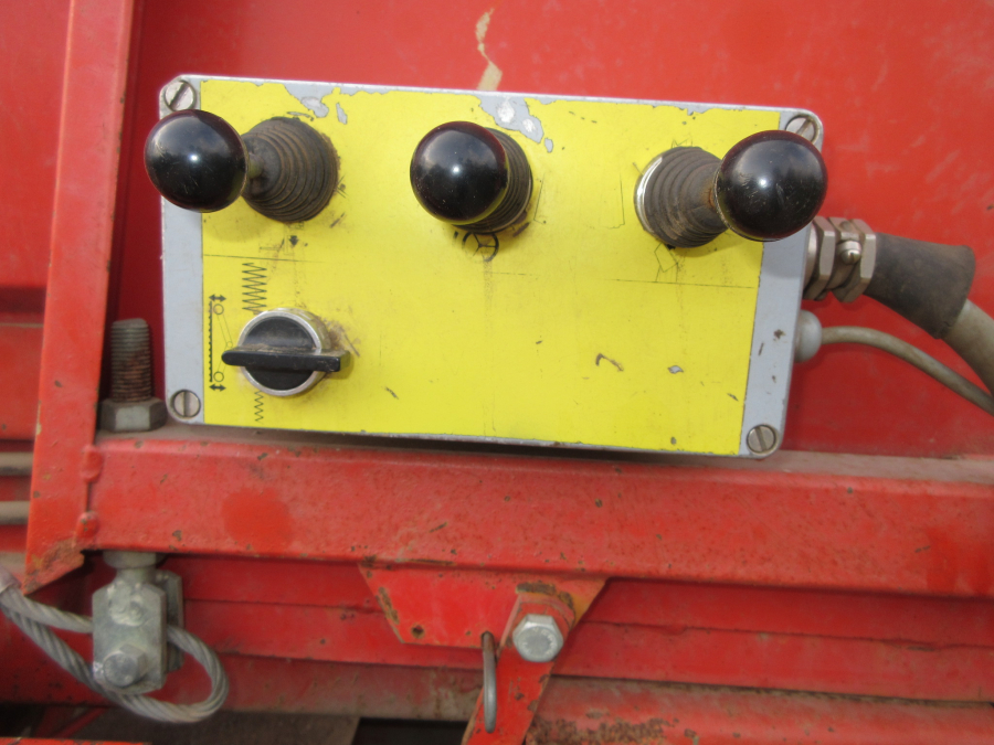 6178 Kverneland Underhaug 2100 potatisupptagare