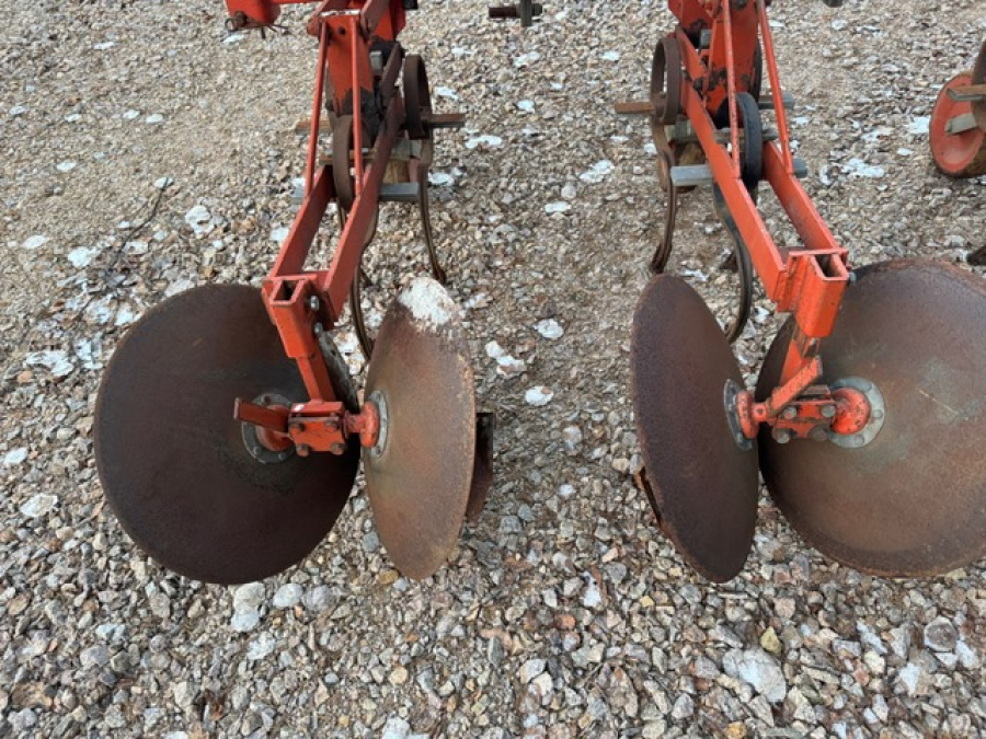 6223 Checchi Magli disc ridger
