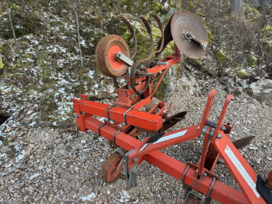 6223 Checchi Magli disc ridger