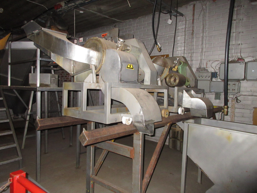 6266 French fries line with Limas and Urschel components