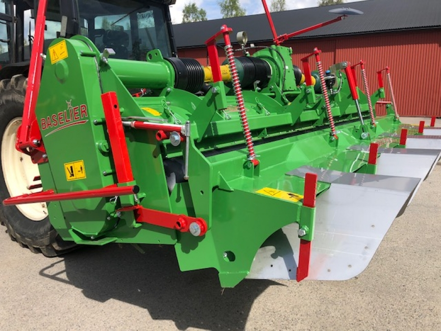 6270 Baselier cultivator 4x90 cm year model 2019