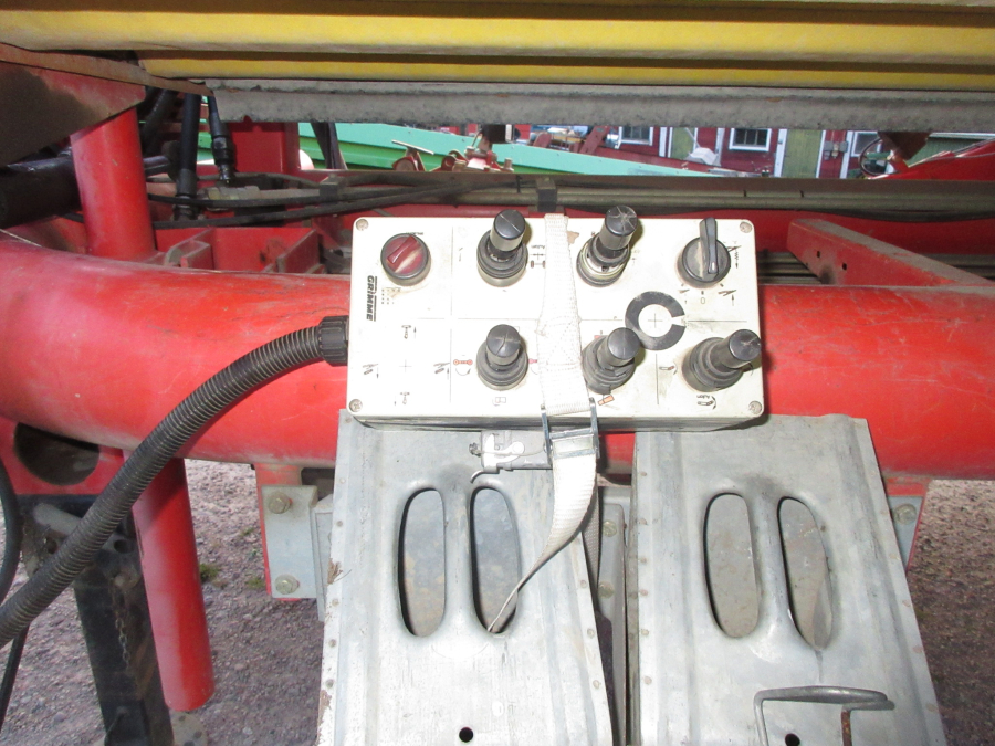 6280 Grimme SE75-40 potato harvester