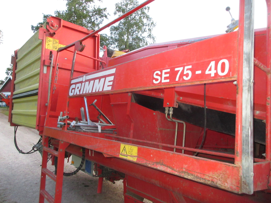 6280 Grimme SE75-40 potato harvester