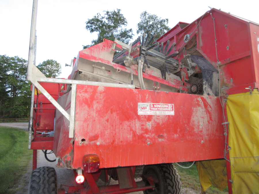 6280 Grimme SE75-40 potato harvester