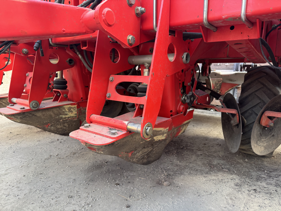6319 Grimme GL34 potato planter 4 row