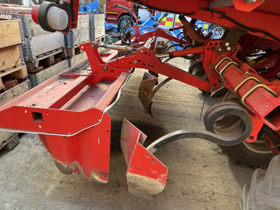 6319 Grimme GL34 potato planter 4 row
