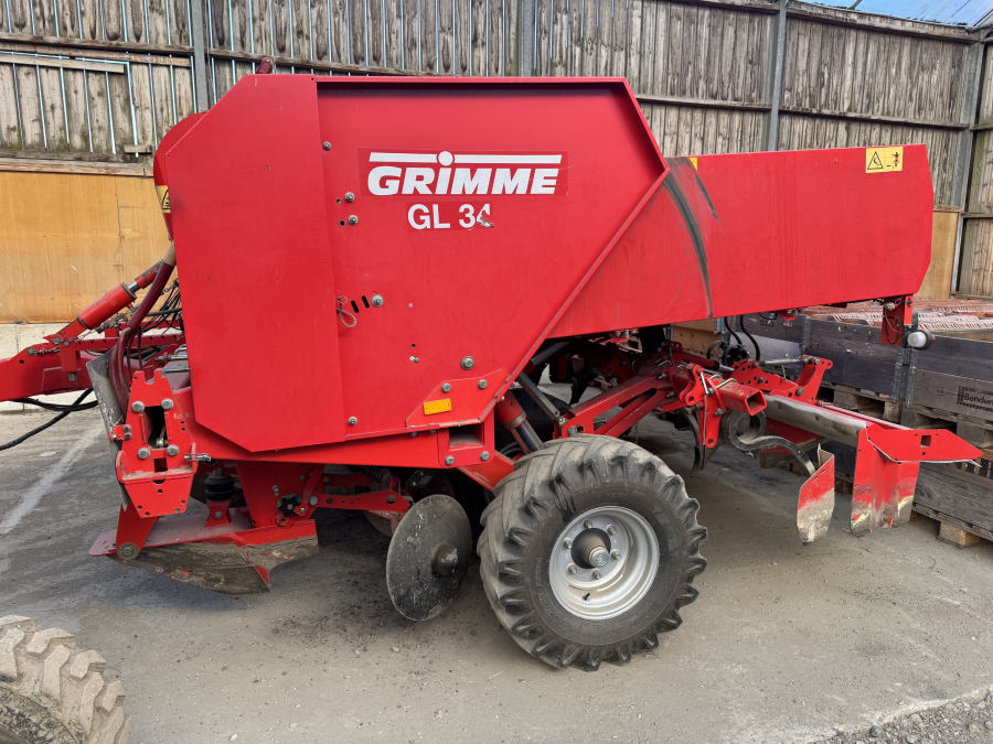 6319 Grimme GL34 potato planter 4 row