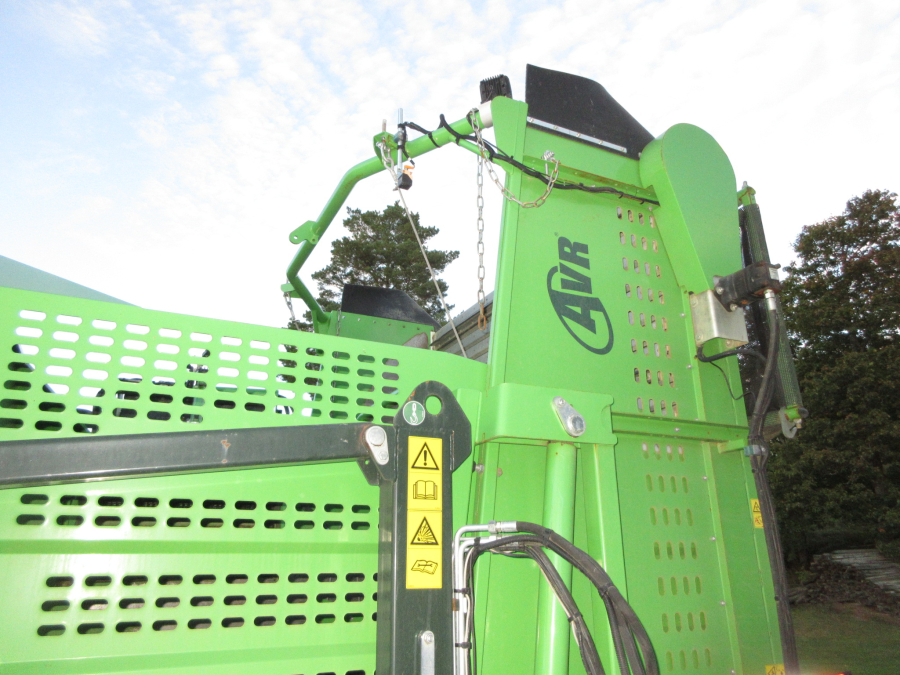 6322 AVR 6100 potato harvester