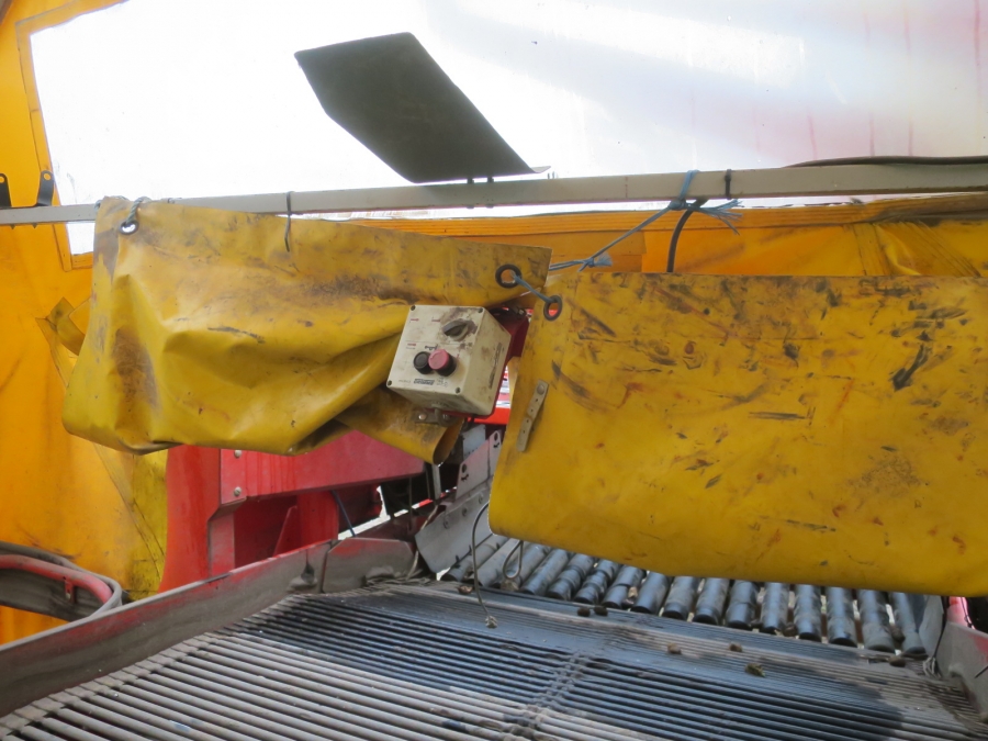 3516 Grimme DL1500 Kartoffelroder 2 Reihe