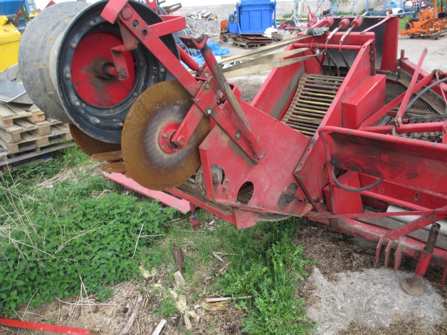 3597 Juko Midi Supermidi potato harvester