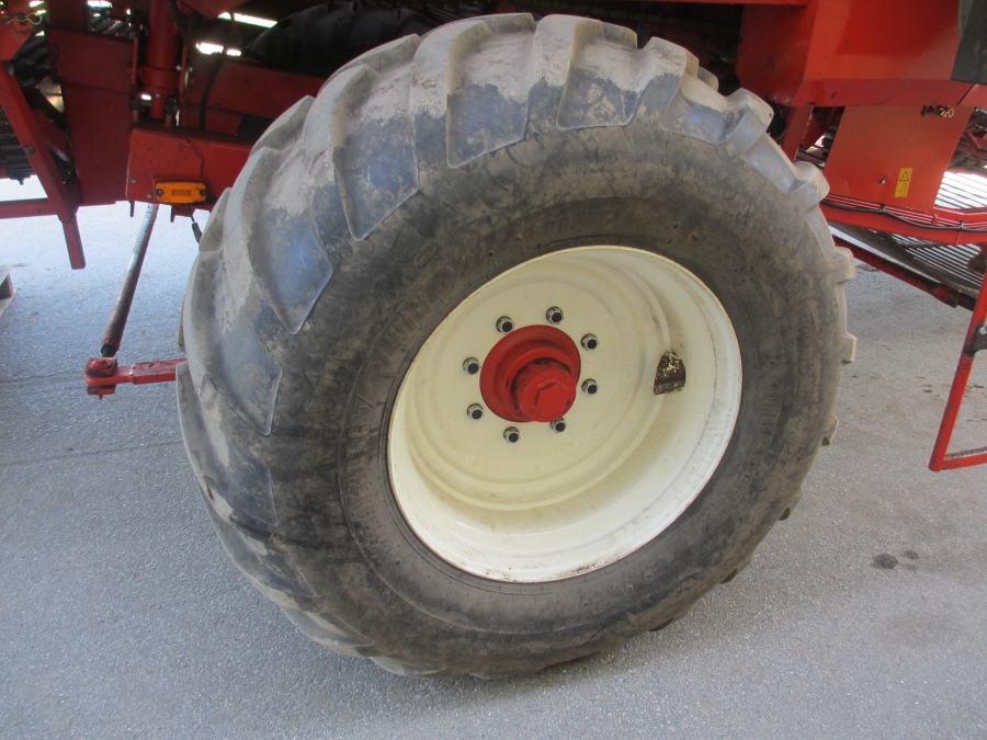 3636 Dewulf RDT superia 2 rad potatisupptagare med tank