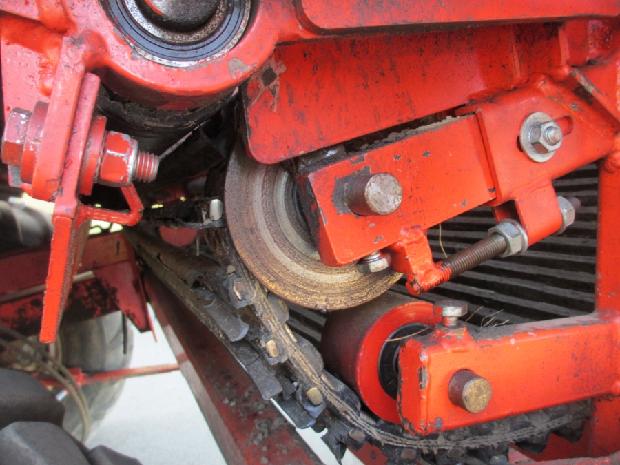 3636 Dewulf RDT superia 2 rad potatisupptagare med tank