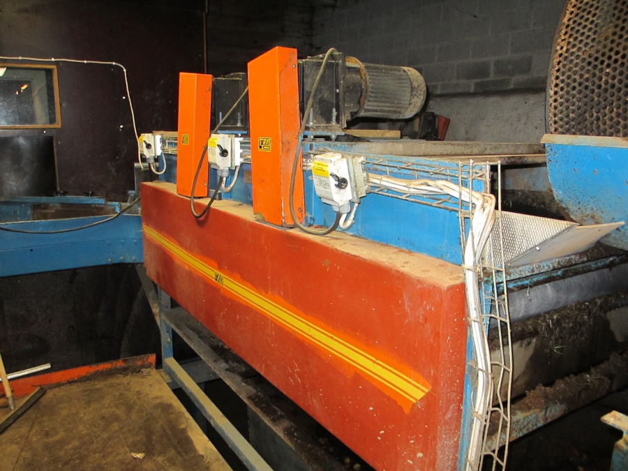 3659 EMVE potato grading line 