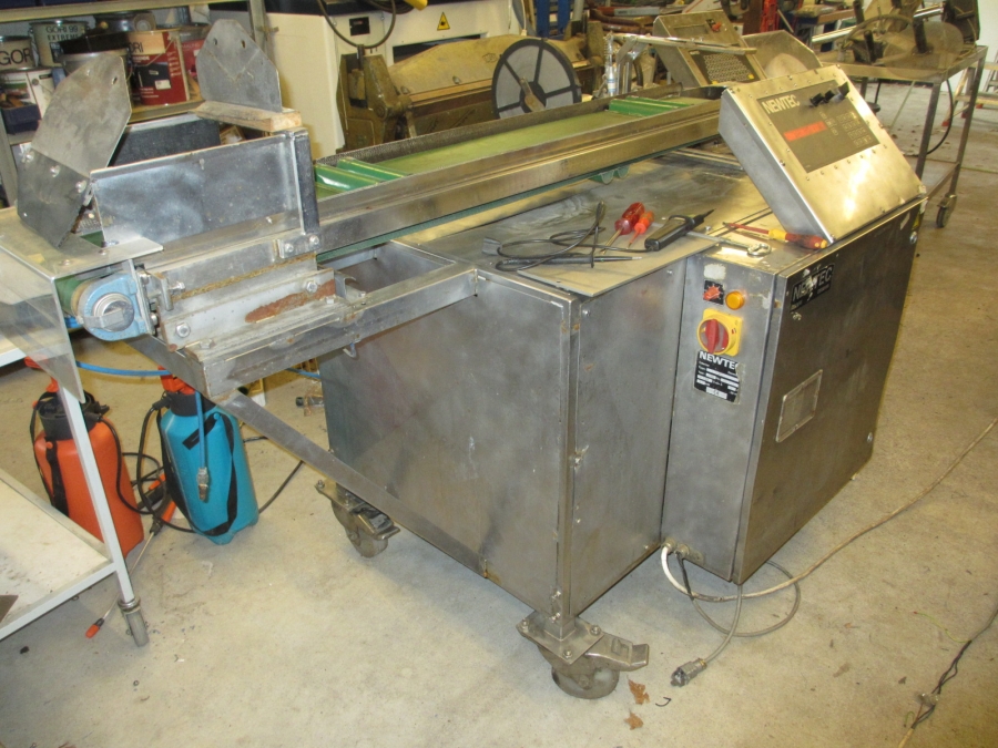 3700 Newtec HC 30 nätpack