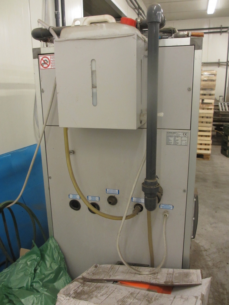 3704 Euroklimat Hydro cooler 