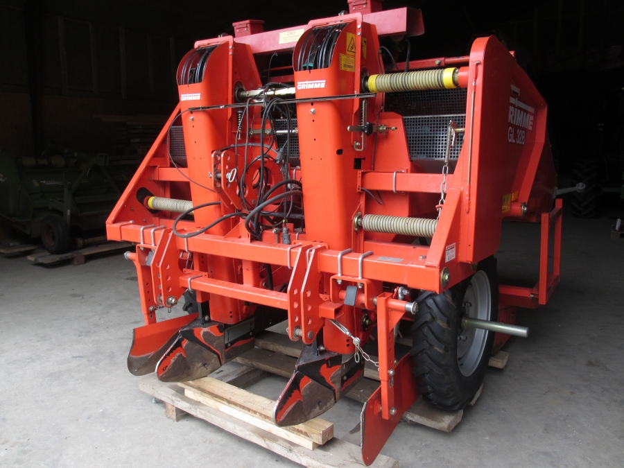 3716 Grimme GL32B potatissättare 2 rad