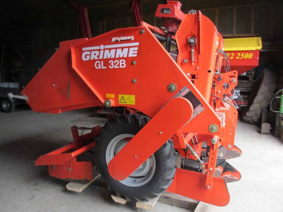 3716 Grimme GL32B potatissättare 2 rad