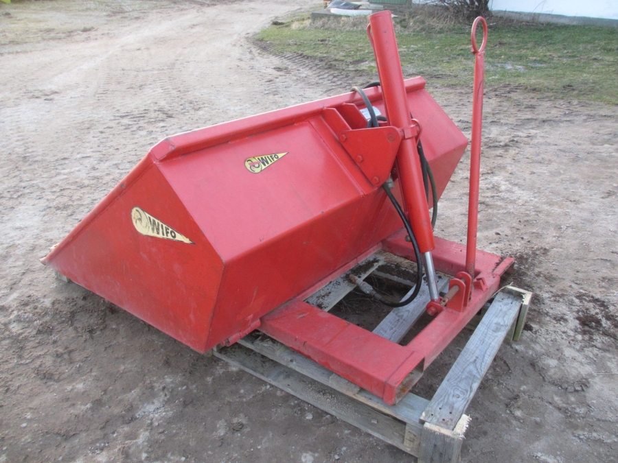 3758 WIFO truckskopa hydraulisk för potatis
