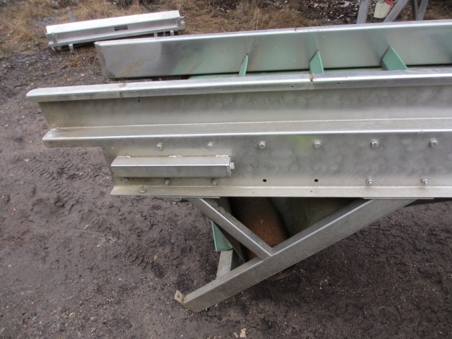 3807 Newtec Förderband bis Waage
