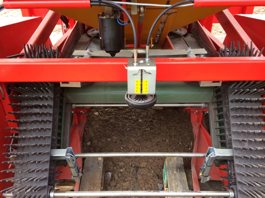 3812 Koningsplanter potatissättare AP275