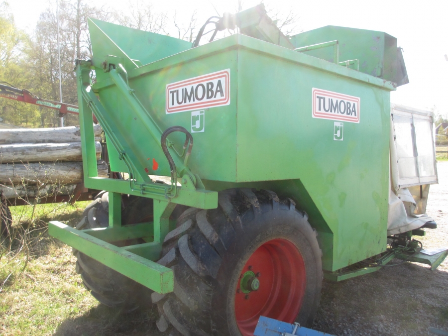 3830 Tumoba brussel sprout harvester