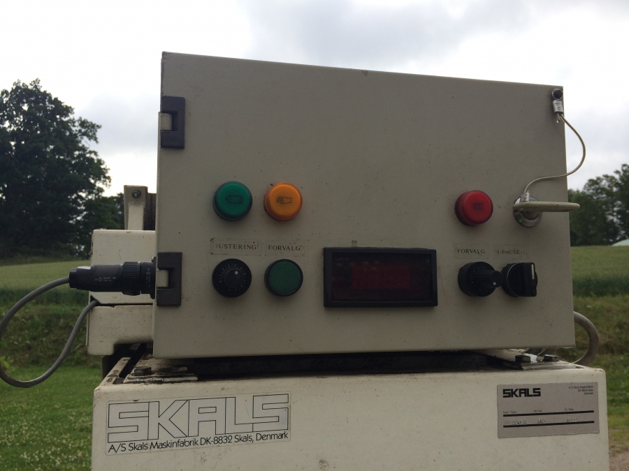 3858 Skals absackwaage AM550