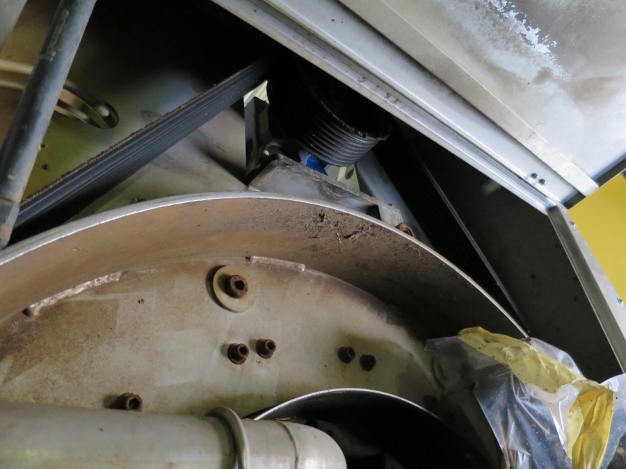 3870 EKKO Polierer 2,2 m Bürsten mit Wassen recirkulation