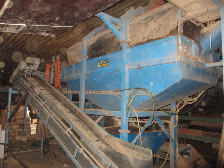 3876 EMVE / Compas washing line