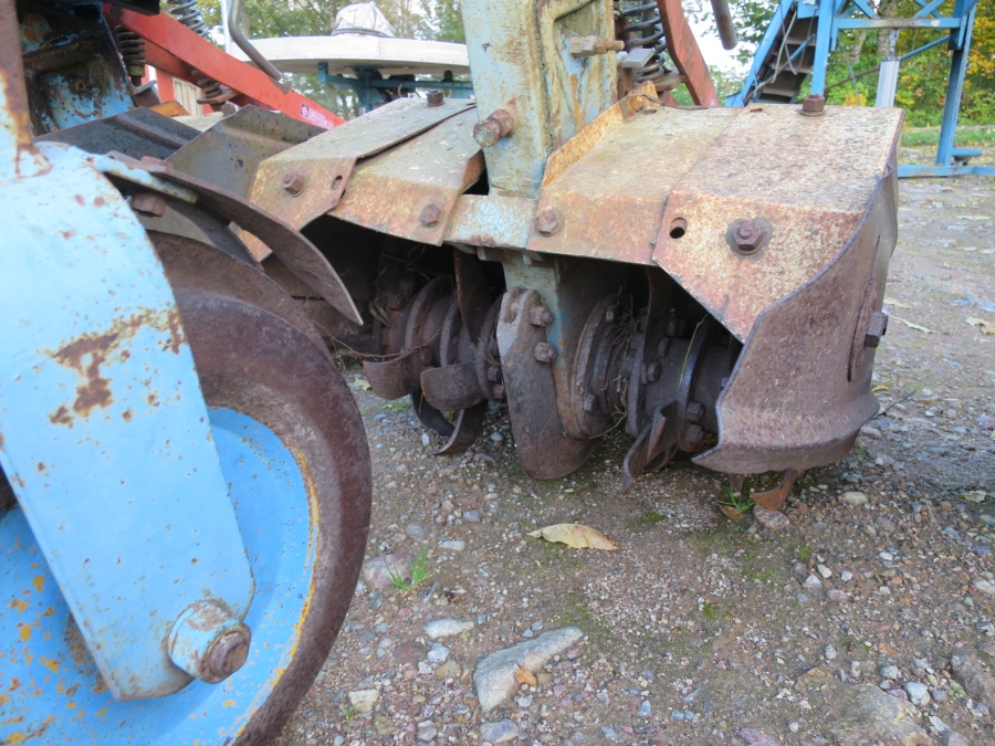 3890 Badalini Row rotary cultivator 4 row