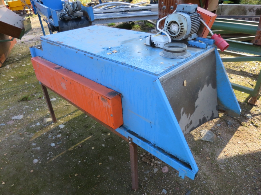3892 EMVE Bürstenmaschine