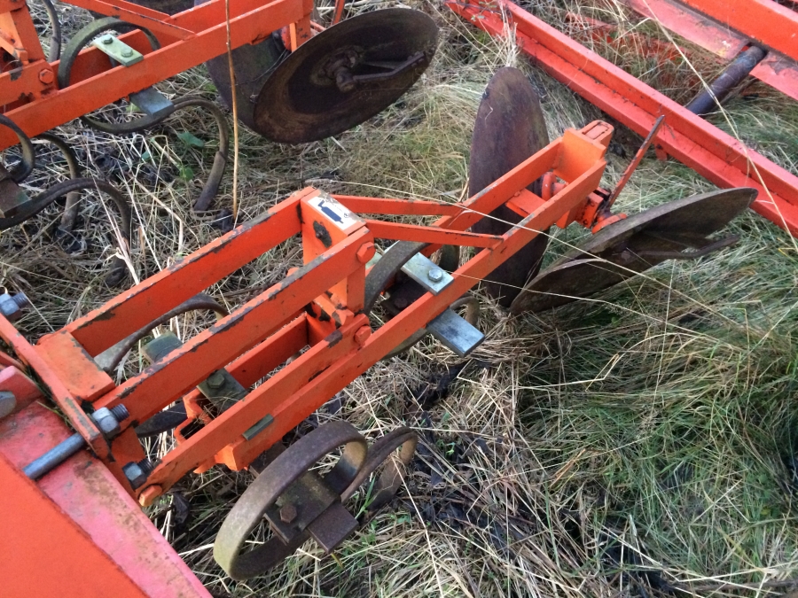 3969 Checchi & Magli tallrikskup VR76 4 rad