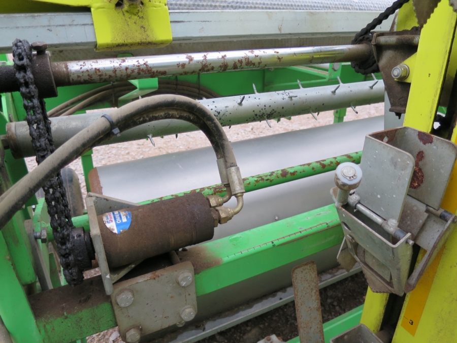 3974 Hortus planteringsmaskin 3 rad